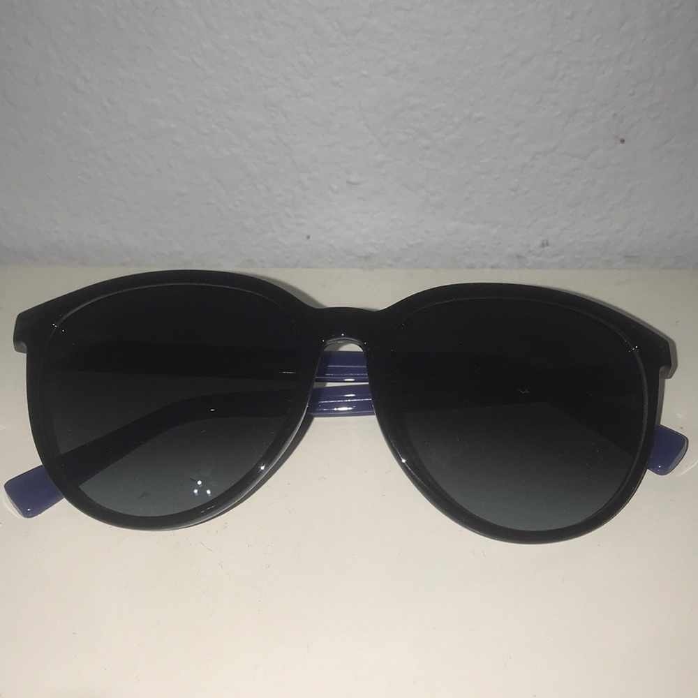 🕶 Vince Camuto Sunglasses 🕶